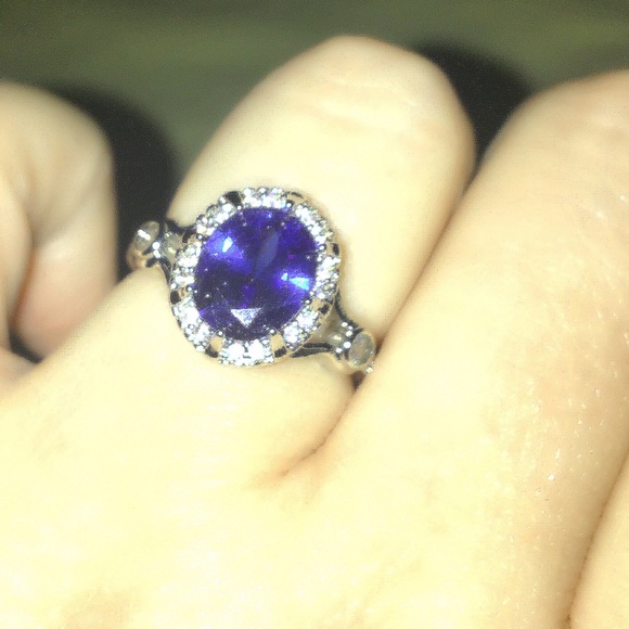 Sparkling *BLUE SAPPHIRE* & Sterling Silver Ring - Picture 7 of 7